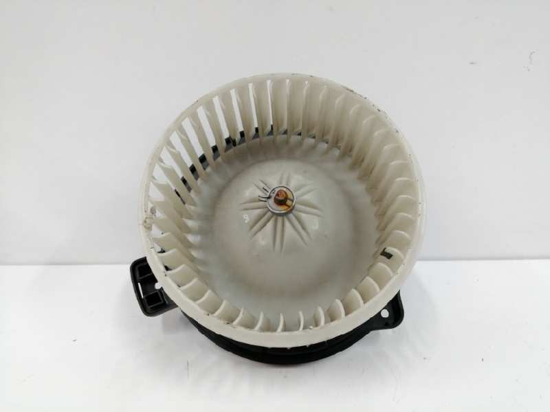 Recambio de motor calefaccion para kia carnival 2.9 crdi cat referencia OEM IAM F00S33F005  