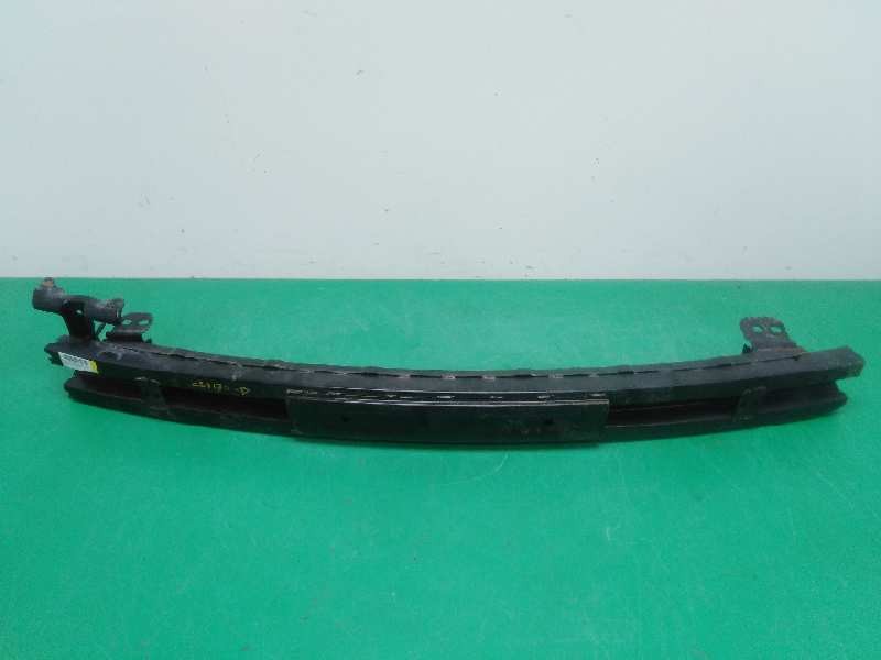 Recambio de refuerzo paragolpes delantero para kia carnival 2.9 crdi cat referencia OEM IAM   