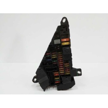 Recambio de caja reles / fusibles para bmw serie 5 berlina (e60) 530d referencia OEM IAM 6906588  