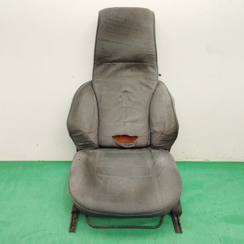 Recambio de asiento delantero derecho para renault fuego 2.0 referencia OEM IAM  OBSERVAR FOTO 