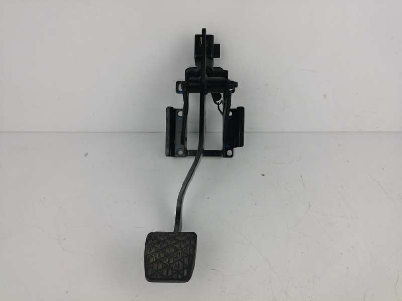 Recambio de pedal freno para hyundai h350 kasten 2.5 crdi cat referencia OEM IAM 3285059000 Recambio de pedal freno para hyundai h350 kasten 2.5 crdi cat referencia OEM IAM 3285059000