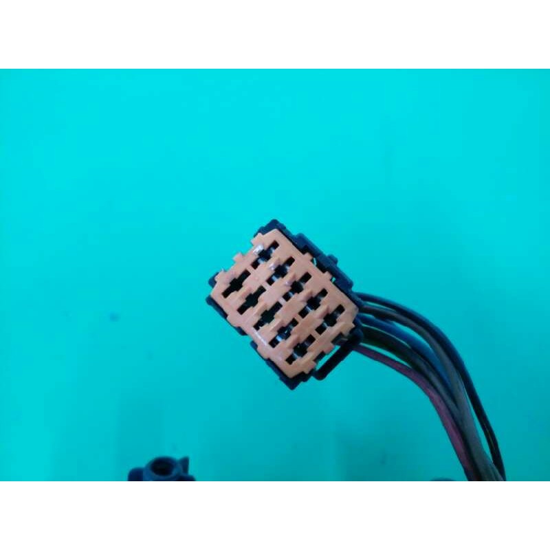 RETROVISOR DERECHO ELECTRICO