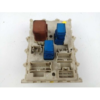 CAJA RELES / FUSIBLES 24350AV700 