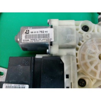 Recambio de elevalunas delantero izquierdo para citroën c4 berlina vtr plus referencia OEM IAM FUNDA 9681575280 