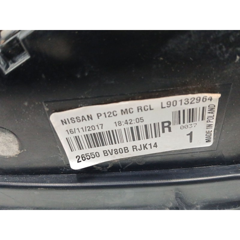 PILOTO TRASERO DERECHO L90132964