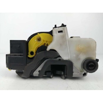 Recambio de cerradura puerta trasera izquierda para opel zafira tourer 1.6 cdti dpf referencia OEM IAM 3023881  