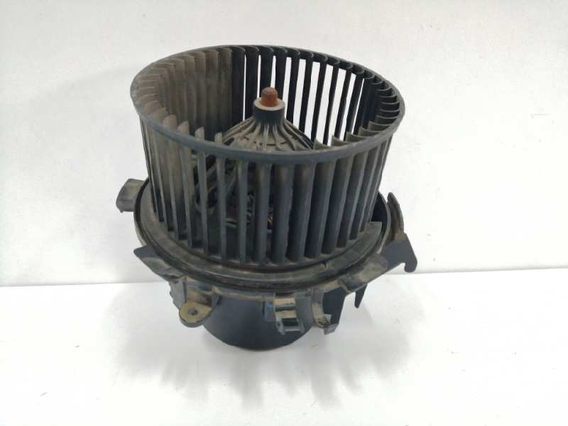 Recambio de motor calefaccion para renault master ii ph. 2 pritsche/fgst 2.5 diesel referencia OEM IAM A9297  