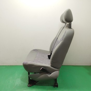 Recambio de asiento delantero derecho para opel vivaro 1.9 cdti cat (f9q-762) referencia OEM IAM  OBSERVAR FOTOS 