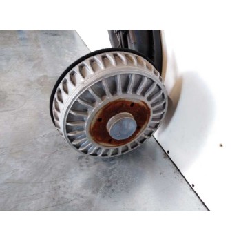 Recambio de puente trasero para renault clio iv 1.5 dci diesel fap referencia OEM IAM 555112340R  