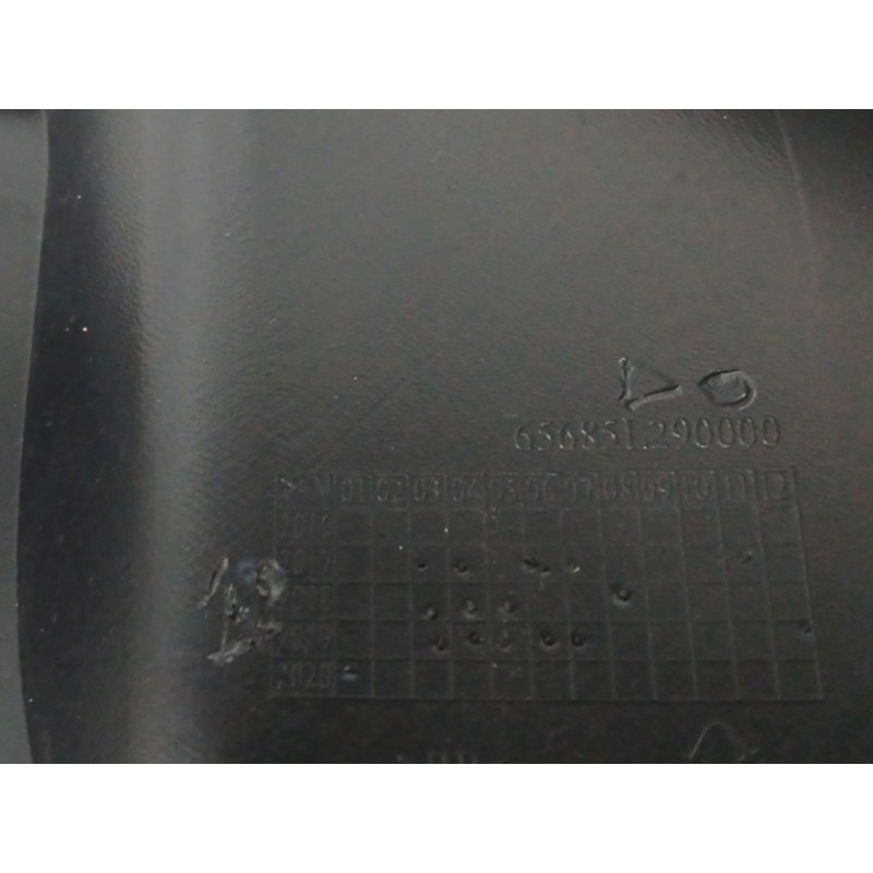 CARENADO DELANTERO IZQUIERDO