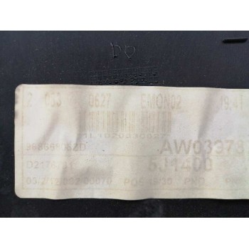 Recambio de guarnecido puerta delantera izquierda para peugeot 207 gt referencia OEM IAM 934512 NEGRO 