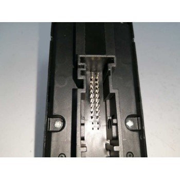 Recambio de mando elevalunas delantero izquierdo para opel astra h berlina 1.9 cdti referencia OEM IAM 13228877  