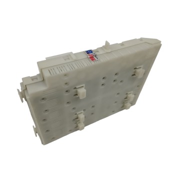 Recambio de caja reles / fusibles para volvo v60 kombi cross country 2.0 diesel cat referencia OEM IAM 31412970AA  