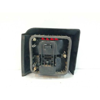 Recambio de piloto trasero derecho para renault 21 berlina (b/l48) 2.1 diesel referencia OEM IAM 7700792910  
