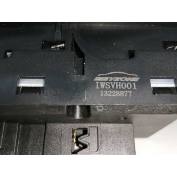 Recambio de mando elevalunas delantero izquierdo para opel astra h berlina 1.9 cdti referencia OEM IAM 13228877  