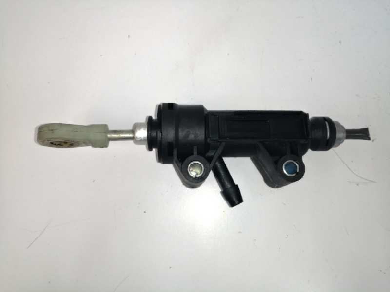 Recambio de bomba embrague para bmw x3 (e83) 2.0 16v diesel cat referencia OEM IAM 21526773670  