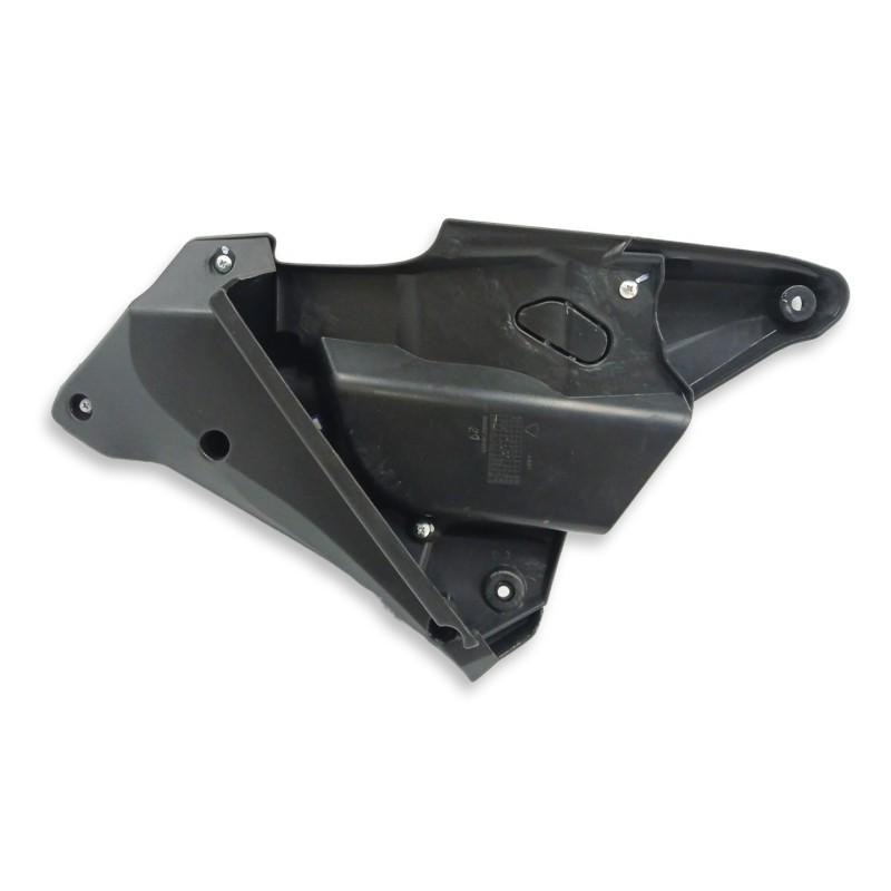 CARENADO DELANTERO DERECHO OBSERVAR FOTO