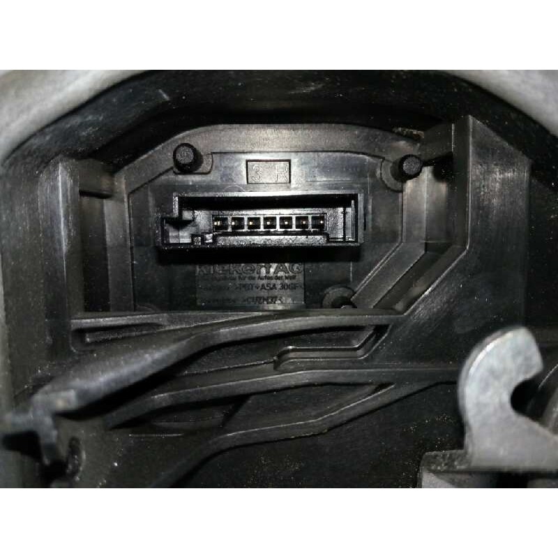 CERRADURA PUERTA TRASERA DERECHA