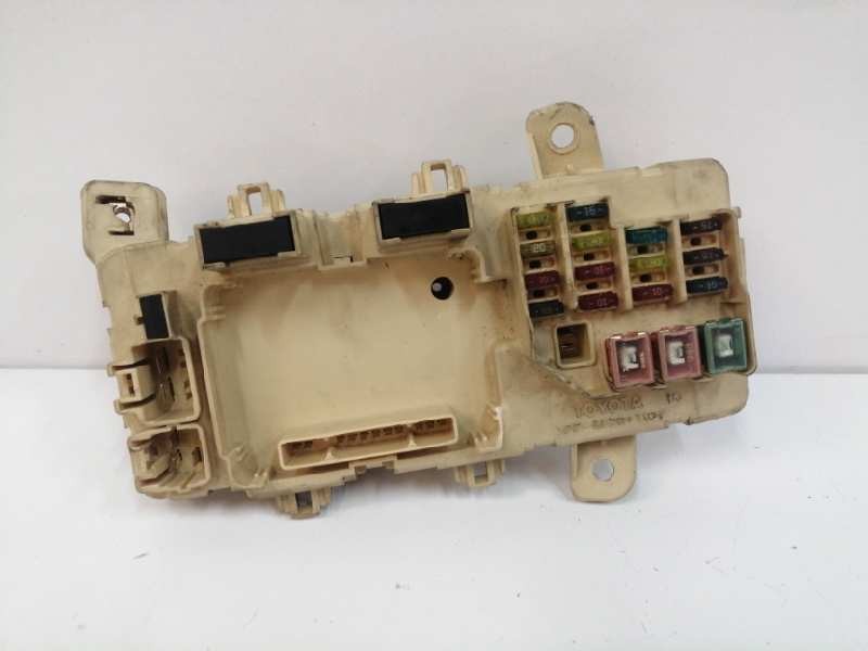 Recambio de caja reles / fusibles para toyota celica (t20) 1.8 referencia OEM IAM   