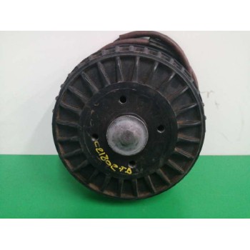 Recambio de mangueta trasera derecha para renault clio iv technofeel referencia OEM IAM 8200738626D TAMBOR 