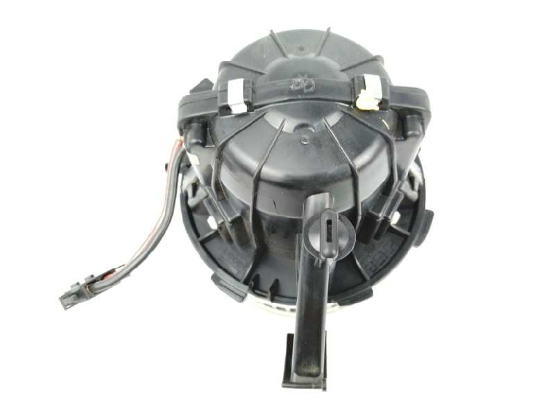 Recambio de motor calefaccion para audi a4 ber. (b8) 2.0 tdi referencia OEM IAM Recambio de motor calefaccion para audi a4 ber. (b8) 2.0 tdi referencia OEM IAM