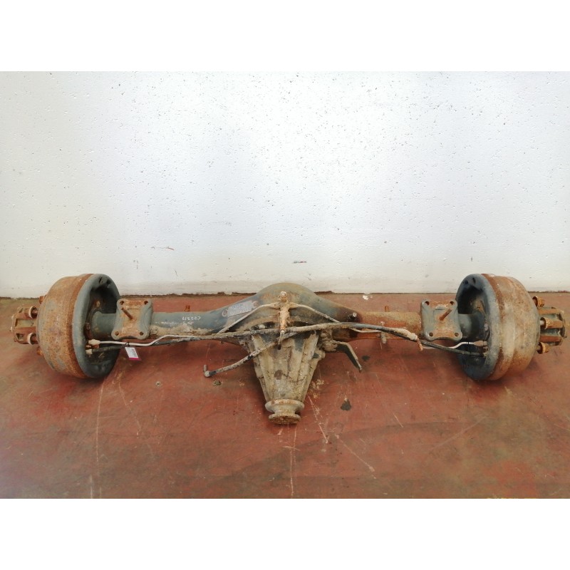 Recambio de puente trasero para nissan l - 35.06 2.8 d referencia OEM IAM GD260  63011007D1