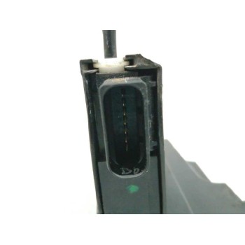 Recambio de cerradura puerta trasera izquierda para citroën c4 picasso 1.2 12v e-thp referencia OEM IAM 9826136980  