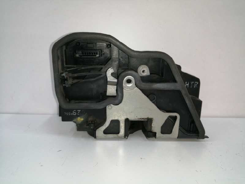 Recambio de cerradura puerta trasera derecha para bmw x3 (e83) 2.0d referencia OEM IAM 7154630  
