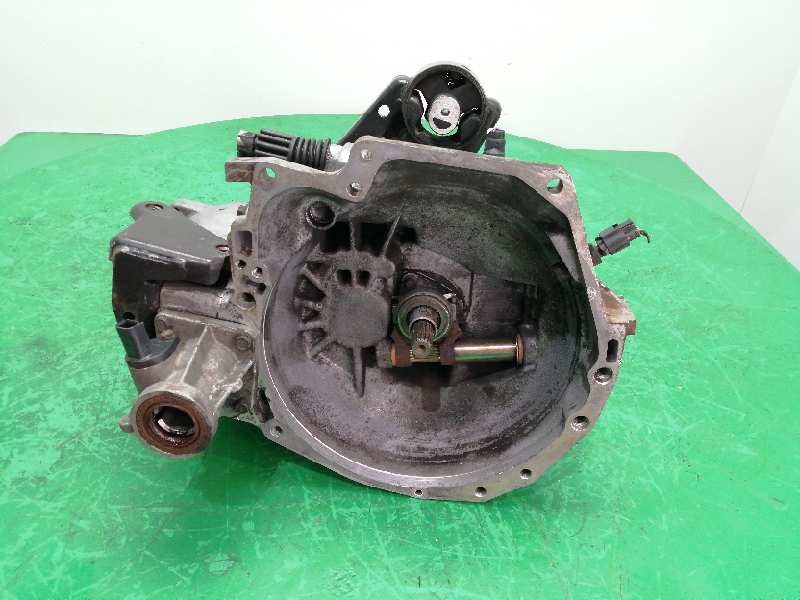 Recambio de caja cambios para chrysler voyager (gs) 2.5 turbodiesel referencia OEM IAM A598 NVT750 4641750