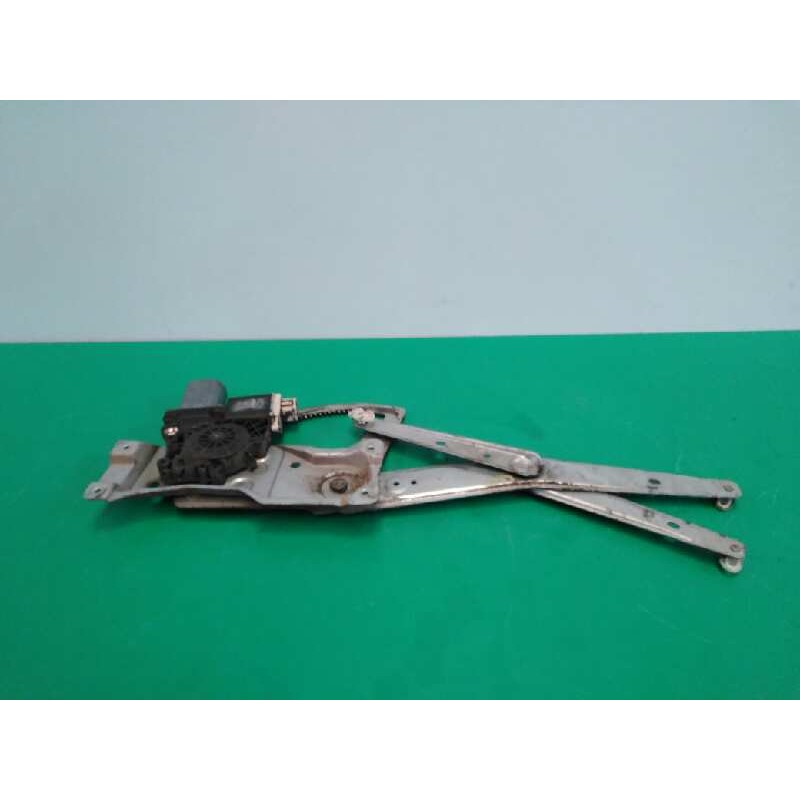 Recambio de elevalunas delantero izquierdo para opel astra f berlina 1.7 diesel referencia OEM IAM TIJERA 0536000301 BUSCANDO