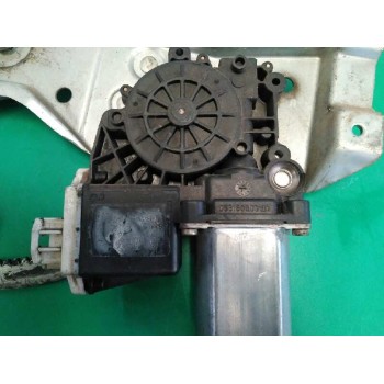 Recambio de elevalunas delantero izquierdo para opel astra f berlina 1.7 diesel referencia OEM IAM TIJERA 0536000301 BUSCANDO