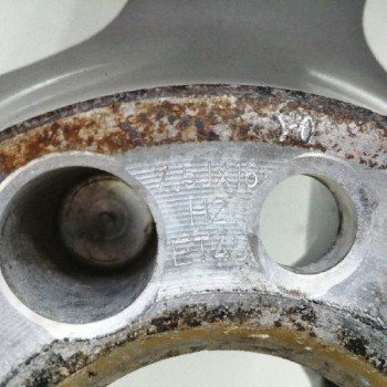 Recambio de llanta para audi a4 ber. (b8) 2.0 16v tdi referencia OEM IAM 8K0601025F 7,5JX16H2 ET45 