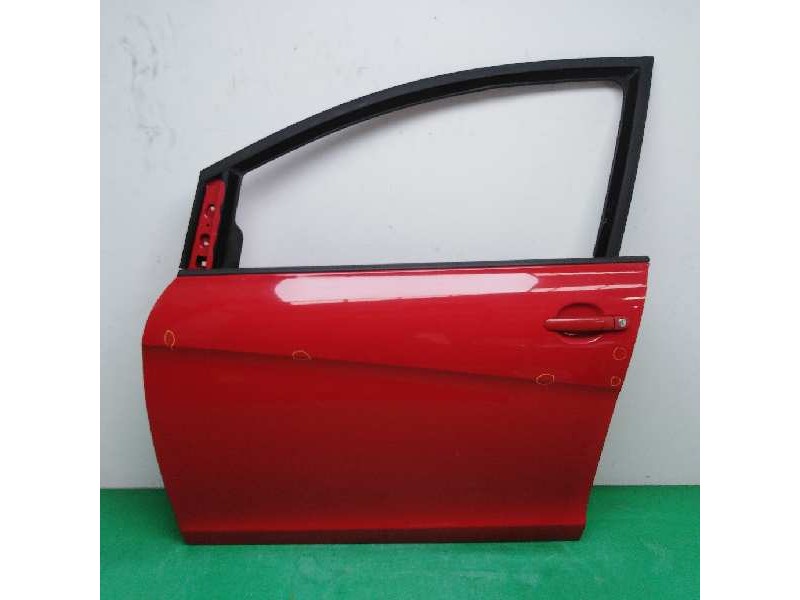 Recambio de puerta delantera izquierda para seat altea (5p1) 1.9 tdi referencia OEM IAM 5P0831055  