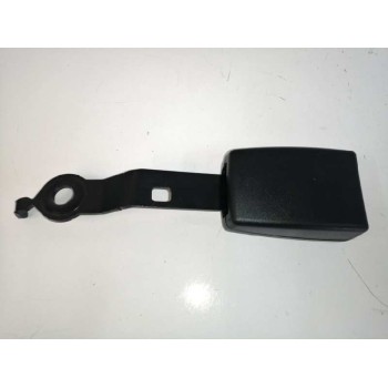 ENGANCHE CINTURON DERECHO 621951400B 01856298000 DELANTERO