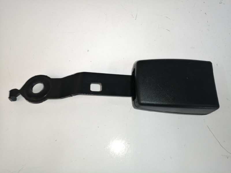 Recambio de enganche cinturon derecho para fiat punto (199) nueva coleccion referencia OEM IAM 621951400B 01856298000 DELANTERO Recambio de enganche cinturon derecho para fiat punto (199) nueva coleccion referencia OEM IAM 621951400B 01856298000 DELANTERO