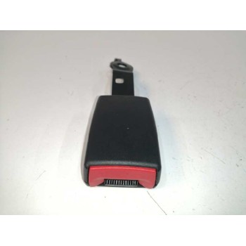 Recambio de enganche cinturon derecho para fiat punto (199) nueva coleccion referencia OEM IAM 621951400B 01856298000 DELANTERO