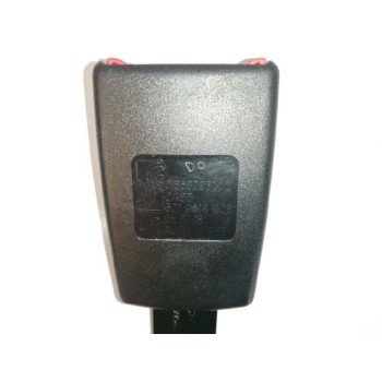 Recambio de enganche cinturon derecho para fiat punto (199) nueva coleccion referencia OEM IAM 621951400B 01856298000 DELANTERO