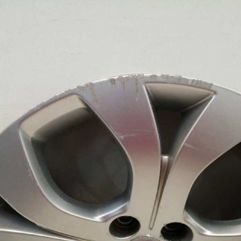 Recambio de llanta para citroën c5 berlina premier referencia OEM IAM 9656877580 7JX17 CH5-32 