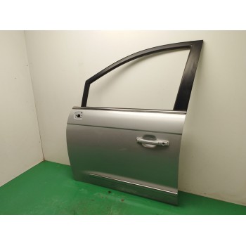 Recambio de puerta delantera izquierda para ssangyong rodius ii 2.2 xdi referencia OEM IAM   