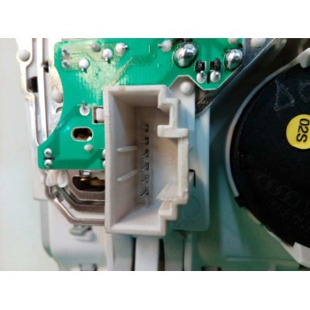 Recambio de luz interior para seat leon (5f1) 1.4 16v tsi referencia OEM IAM 5F0947105  