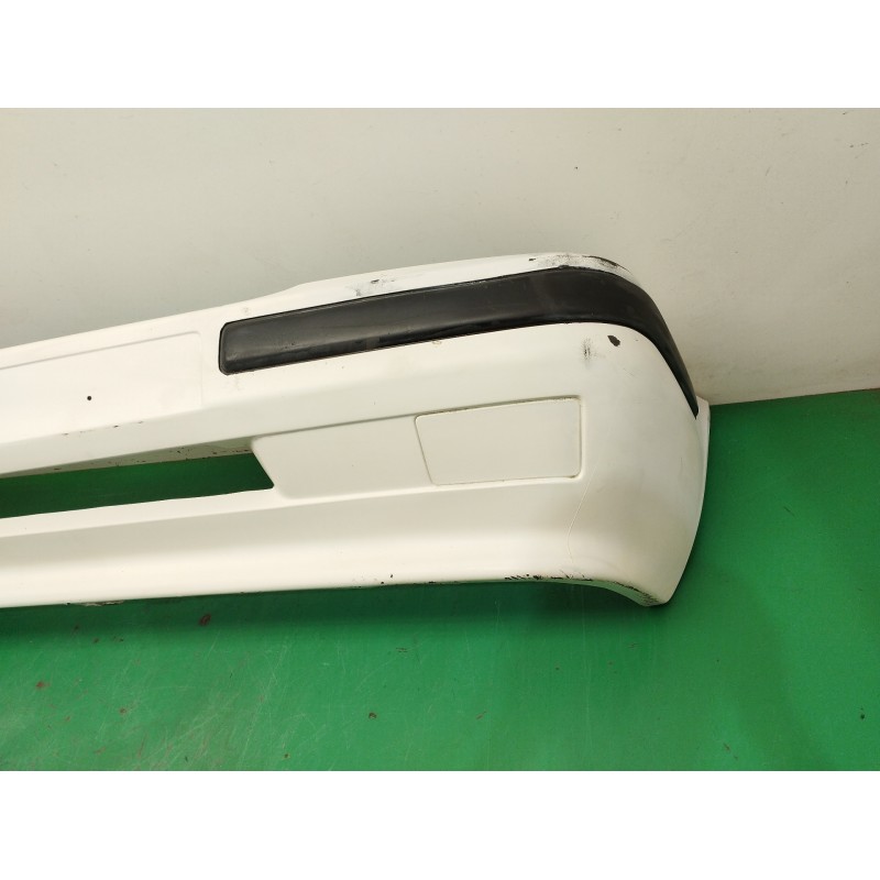 PARAGOLPES DELANTERO