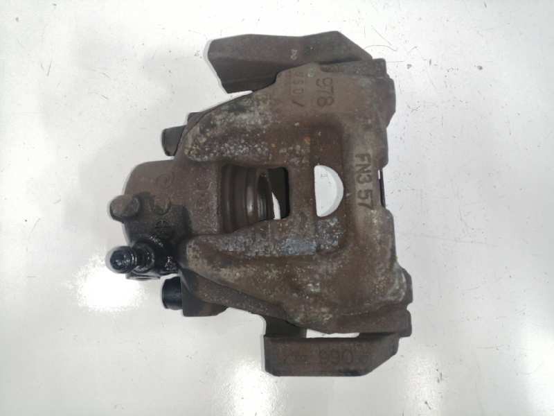 Recambio de pinza freno delantera derecha para fiat doblo cargo basis maxi kasten referencia OEM IAM 978 Recambio de pinza freno delantera derecha para fiat doblo cargo basis maxi kasten referencia OEM IAM 978