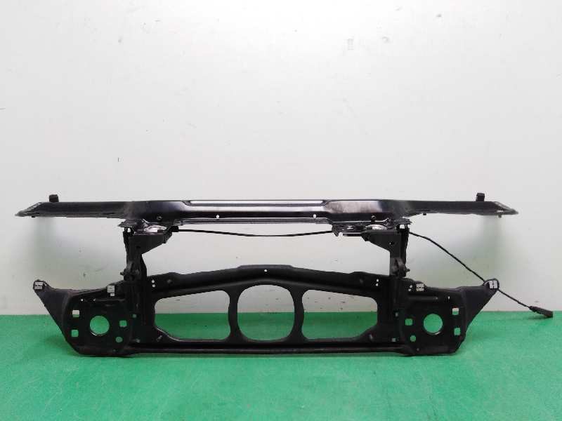 Recambio de panel frontal para bmw serie 3 coupe (e46) 323 ci referencia OEM IAM 41117047885  