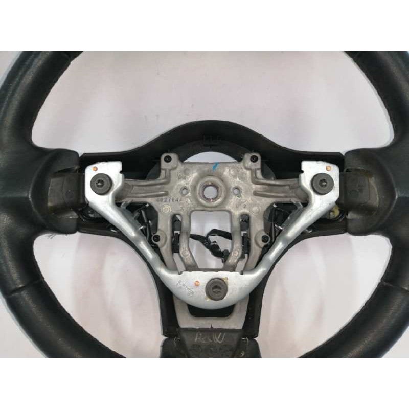 VOLANTE OBSERVAR FOTOS