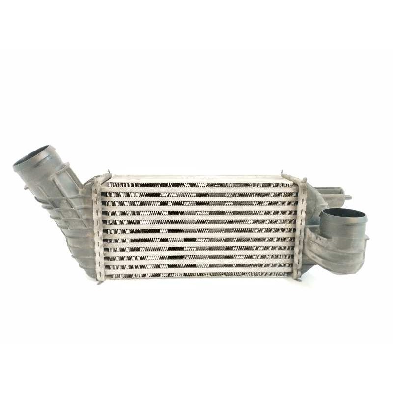 Recambio de intercooler para peugeot 5008 1.2 12v e-thp referencia OEM IAM 9673015780 R1402004 