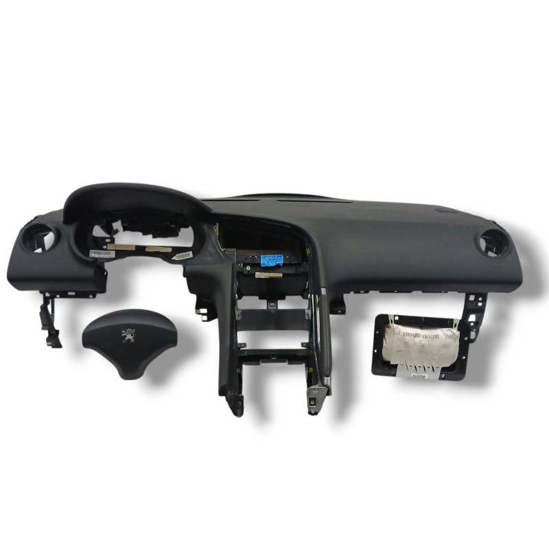 Recambio de salpicadero para peugeot 3008 i monospace (0u_) 1.6 thp referencia OEM IAM 9685481677 9684672580 96845302ZE