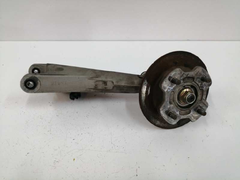 Recambio de mangueta trasera derecha para microcar due 84 / l / pa referencia OEM IAM Recambio de mangueta trasera derecha para microcar due 84 / l / pa referencia OEM IAM