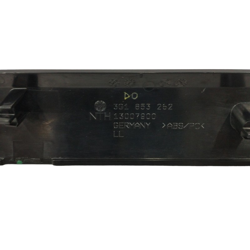MOLDURA KIT SALPICADERO 3G1858069E