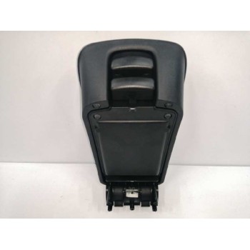 Recambio de apoyabrazos central para kia cee´d 1.6 crdi cat referencia OEM IAM 846601H1000Z SOLO LA TAPA 