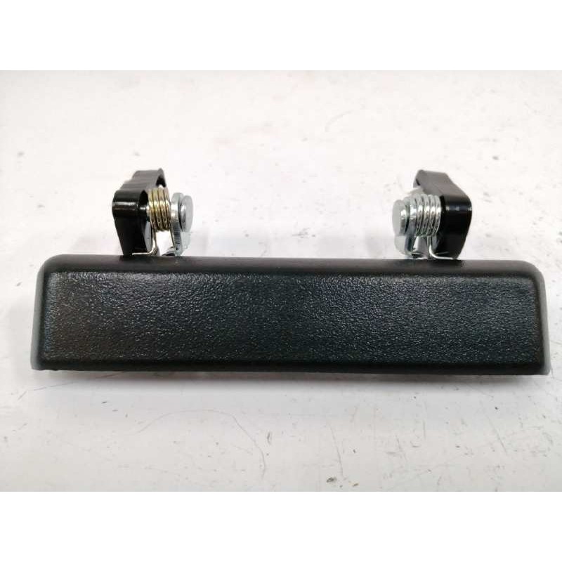 Recambio de maneta exterior delantera izquierda para suzuki samurai (sj) hardtop referencia OEM IAM 8282083000  